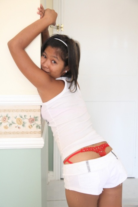 filipina teen free sexy photo