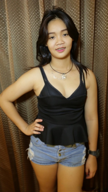 asian shorts top photos
