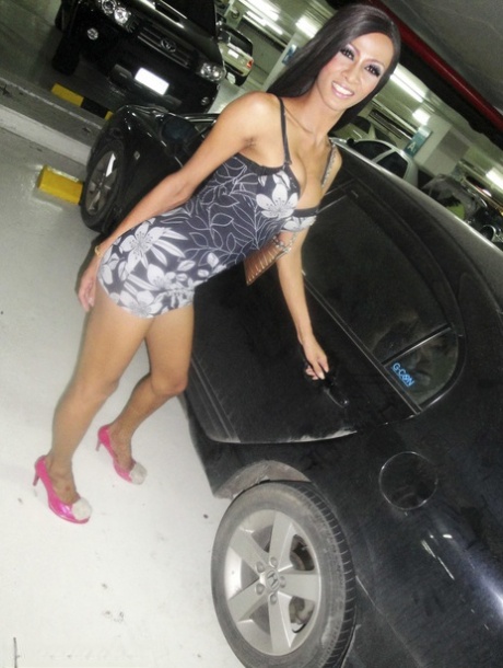 ladyboy de Pattaya gratuit de haute qualité images