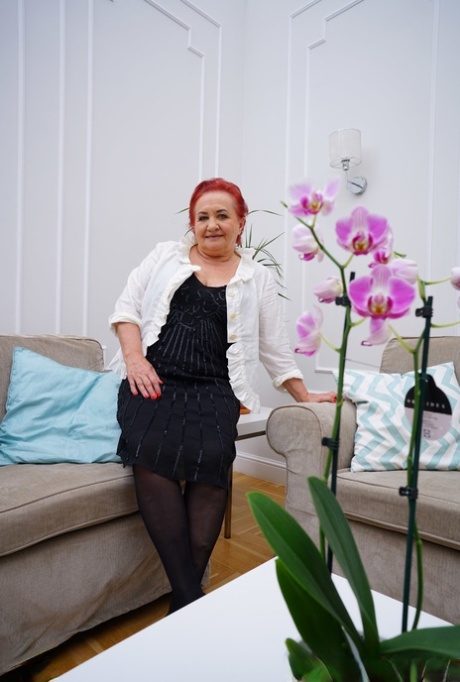 Red Linx sex model image
