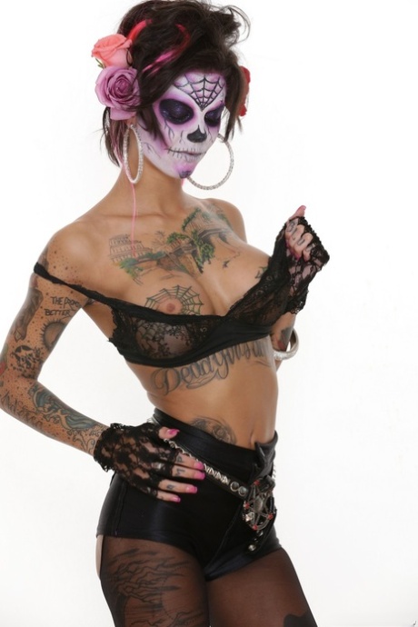 Bonnie Rotten hot model pics