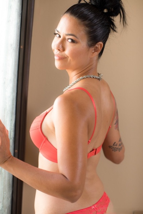 milf asiática madura pornografía recopilación
