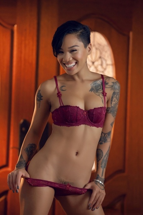 tatuaggio di ebano sesso erotico galleria