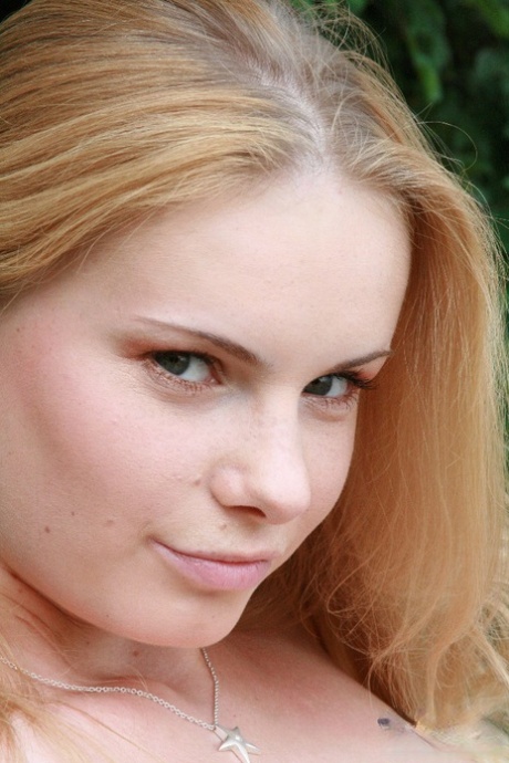 granny face hd picture