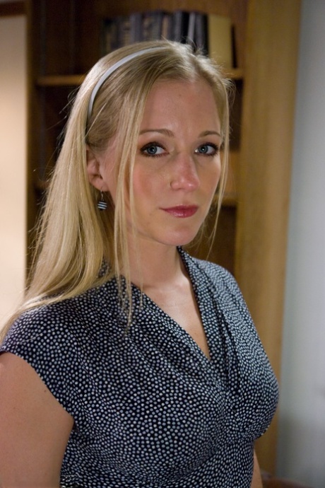 humiliation porno xxx photo