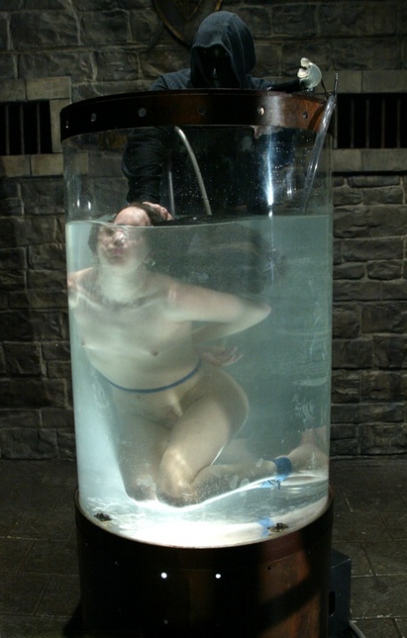 underwater art xxx pictures