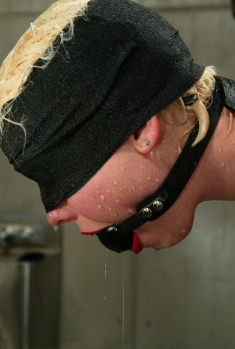 blindfold surprise exclusive photos