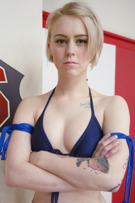 wrestling sexy naked galleries