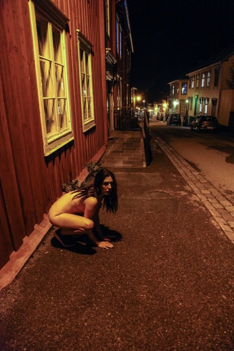 teen public erotic photo
