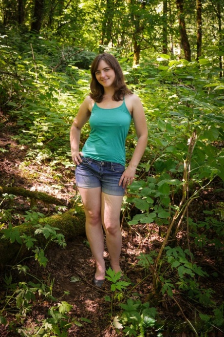 Raven Snow model sex galleries