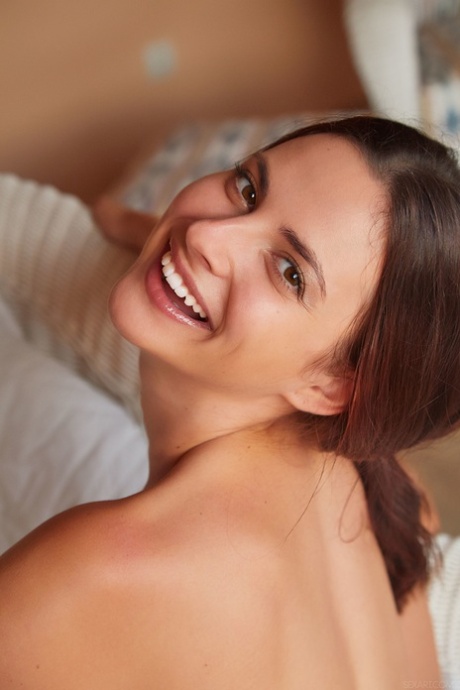 Jasmine Jazz model adult images