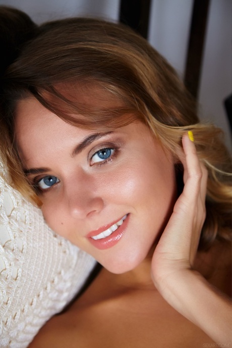 redhead blue eyes hot porn photo
