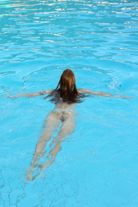 sottacqua pornografico galleria