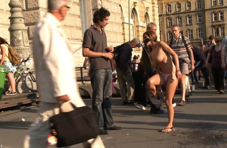 Sandra Romain naked star photos
