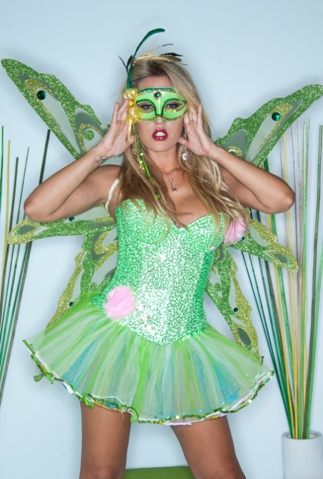 milf cosplay erotic free samling