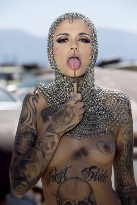 pierced nipples free sex photo