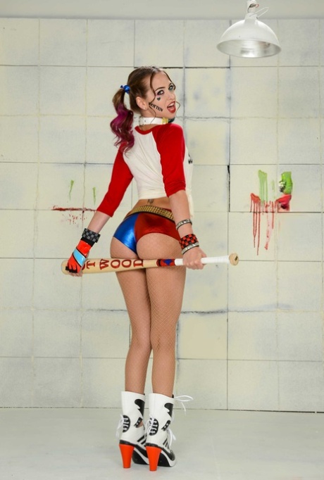 Harley Quinn pornstar hd picture