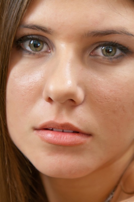 pretty face adult pictures