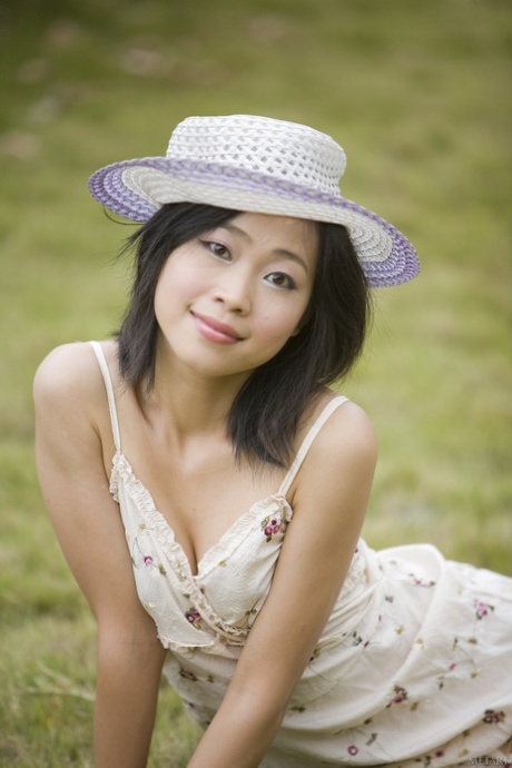 hairy asian teen art naked galleries