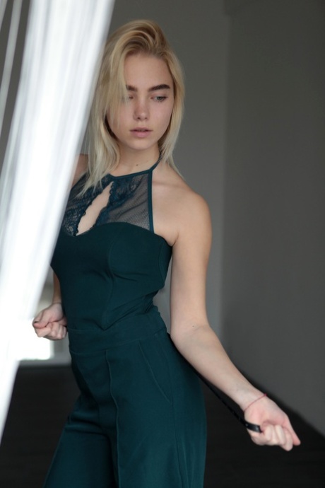 sød blondine hd nøgen kollektion