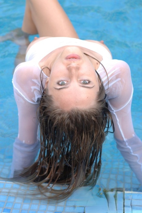 hairy blonde teen free naked images