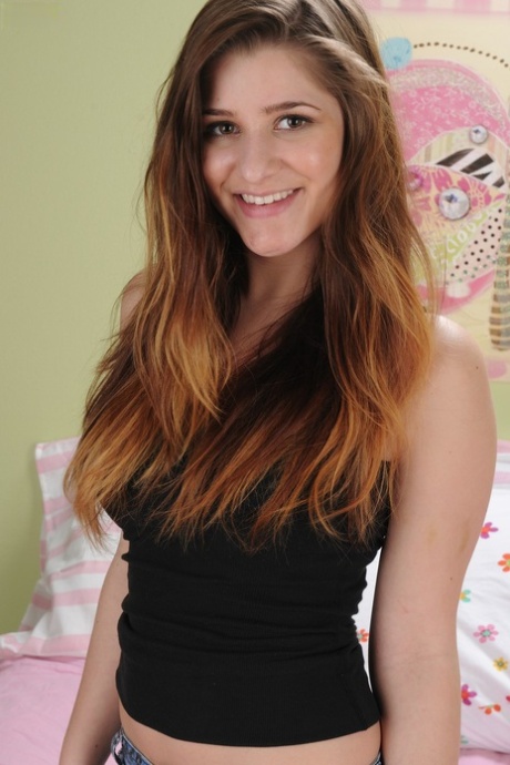 Teddi Rae porn actress archive