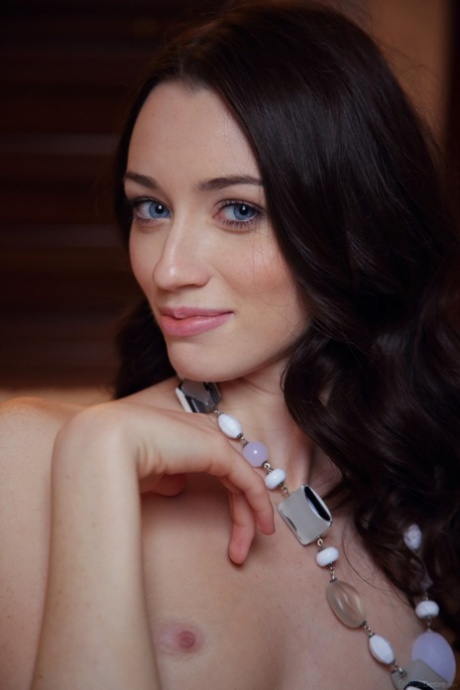 brunette blue eyes hot porn galleries