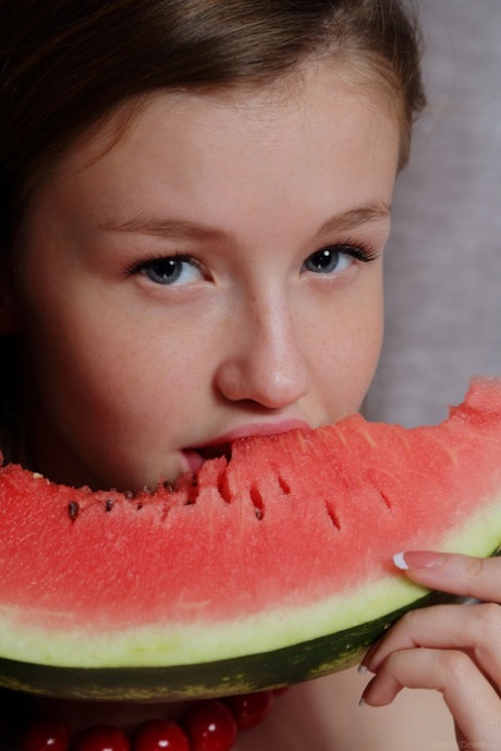 petite teen free porn image