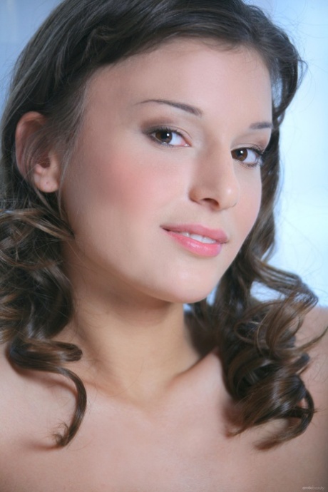 Izabelle A Sandy model sexy photos