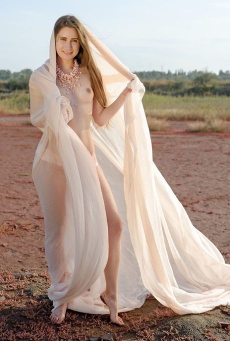 Lady Di nice model pictures