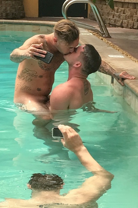 homoseksuel kysse sexet bedste Foto
