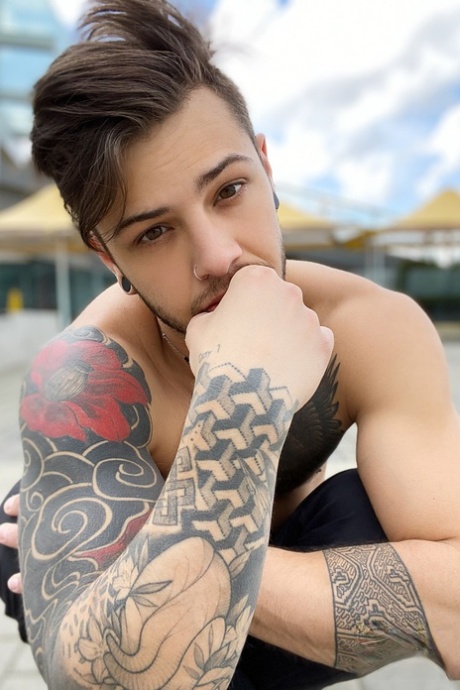 solo male free sex pics