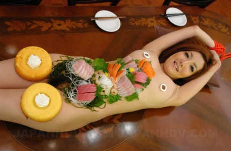 Yuna Hirose nude actress pics
