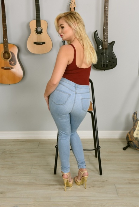Katy Jayne adult actress img