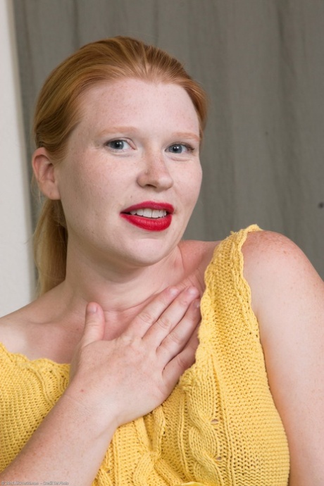 baculatá zrzka špičkové porno galerie