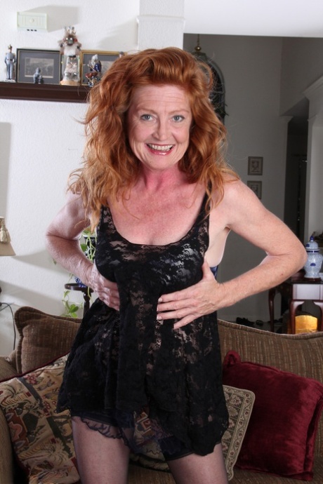 Veronica Smith pornstar naked photos