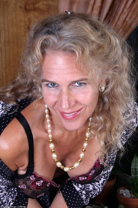 horny granny beautiful galleries