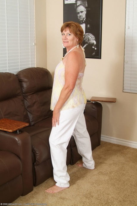 mature redhead porno galleries