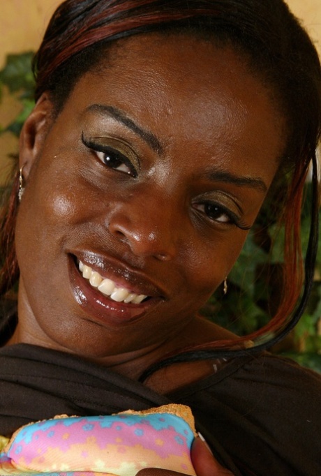 africaine mature xxx nus collection