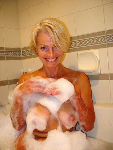 buceta madura e molhada sexo pornográfico imagens