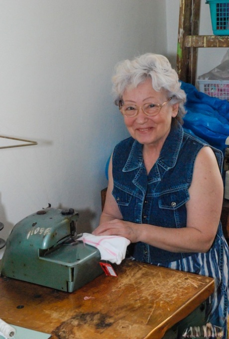 granny dress adult image