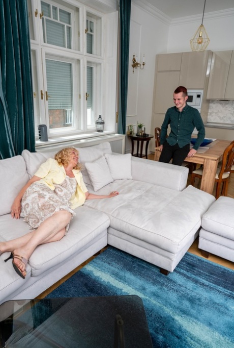 jupe grand-mère porno chaud galeries