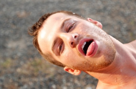 visage gay chaud de haute qualité img