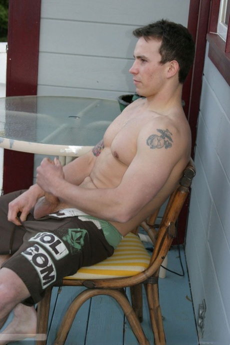 solo male free sex pic