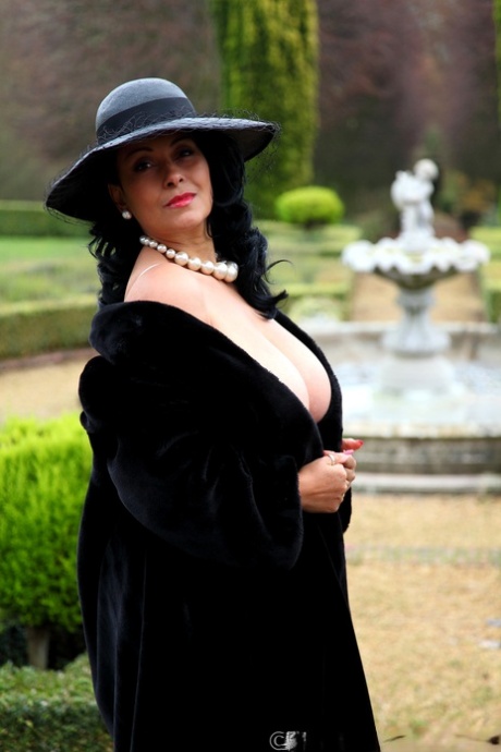 milf cosplay free xxx gallery
