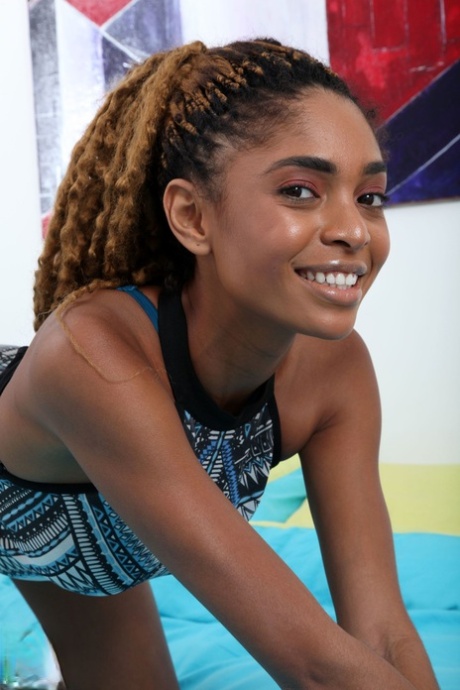 ebony small tits beautiful xxx image