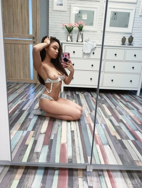 selfie in lingerie bellaxxx immagine