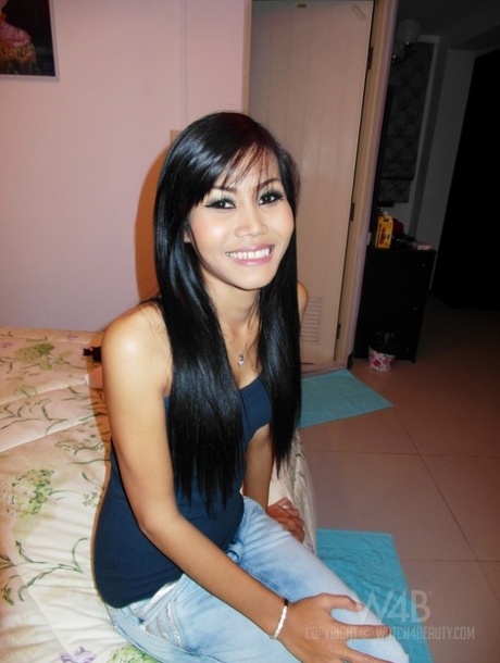jeans asiatici sexy hd Immagine