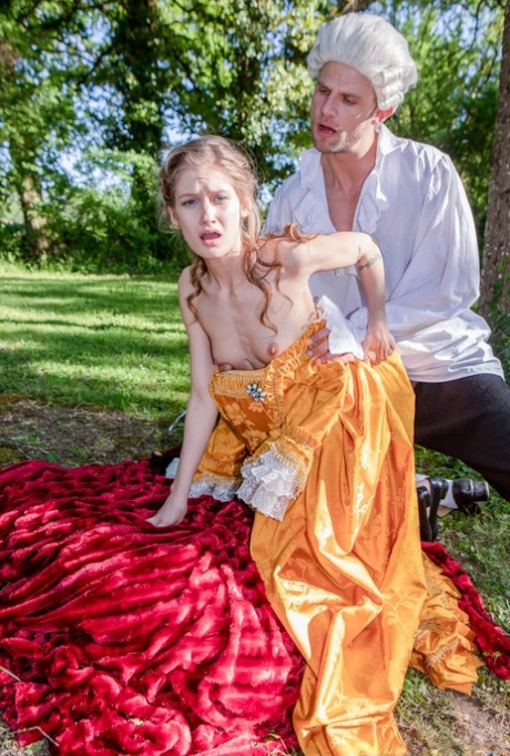 costume pretty images