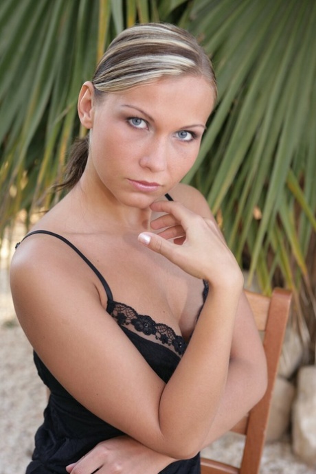 softcore nudes gallery